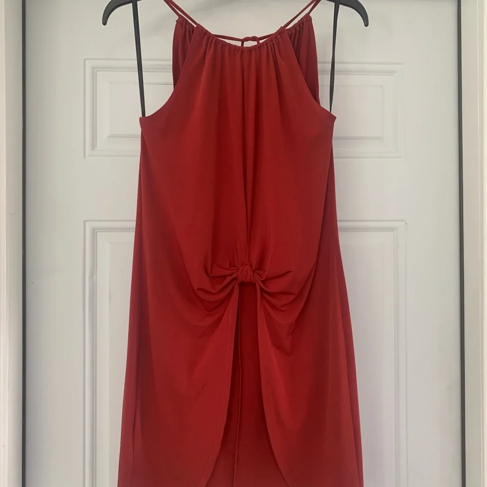 NWT BCBG hi-lo top - Picture 1 of 2